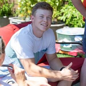 Meet your Posher, Michael